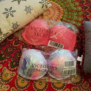 2 VS PINK 34dd bra marble and coral crochet lace